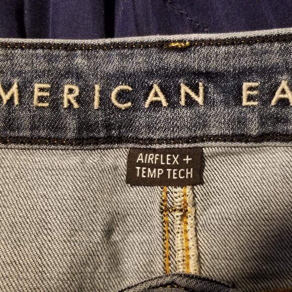 AE 32X32 Athletic skinny distressed jeans - Picture 2 of 10